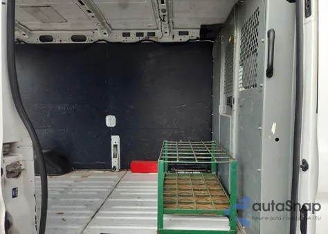 2015 Ford Transit T-150 z USA, uszkodzony, nr VIN 1FTNE2CM3FKA01948